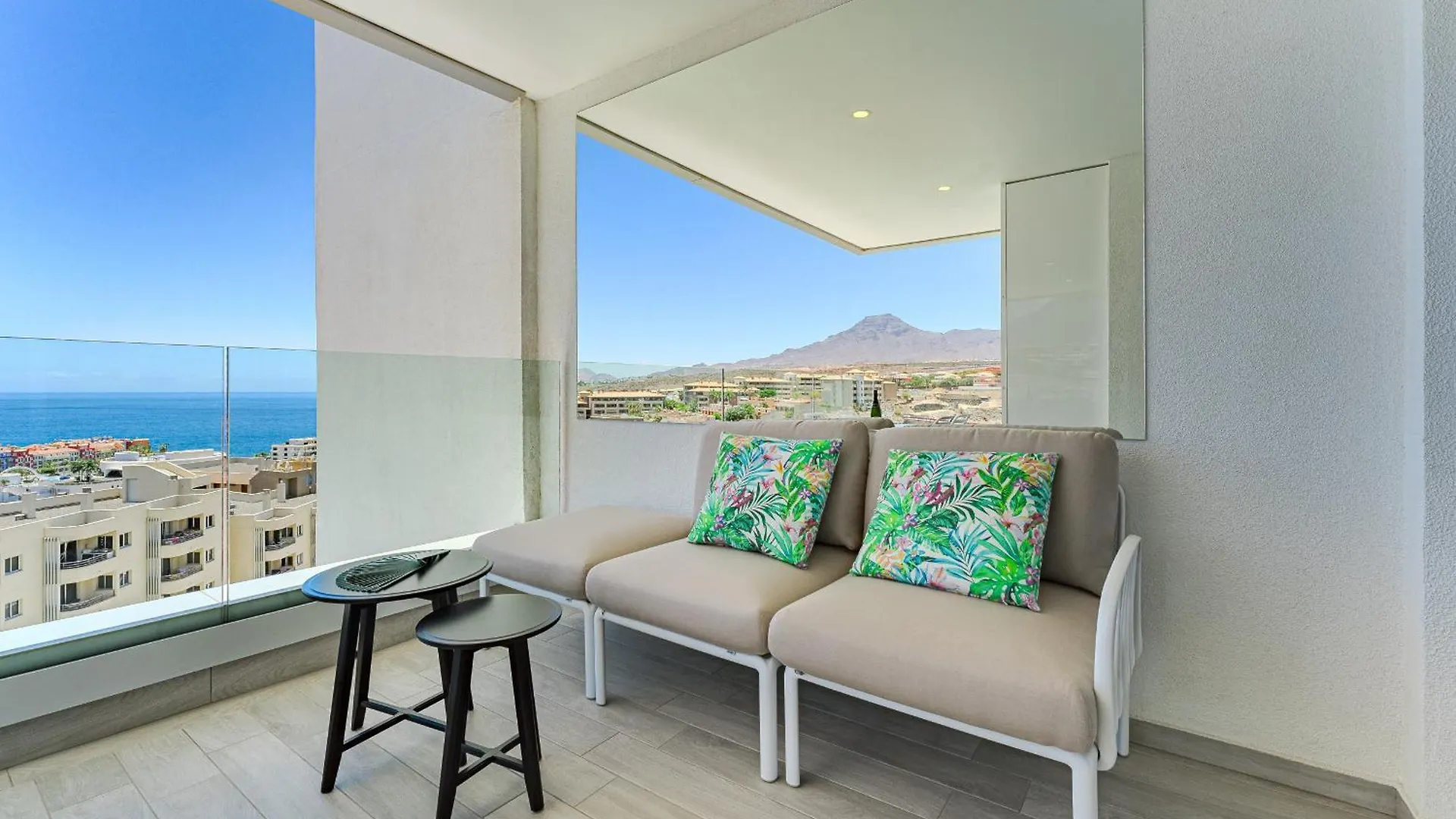 Sunrise Sea View Penthouse Apartment Costa Adeje  Costa Adeje (Tenerife)